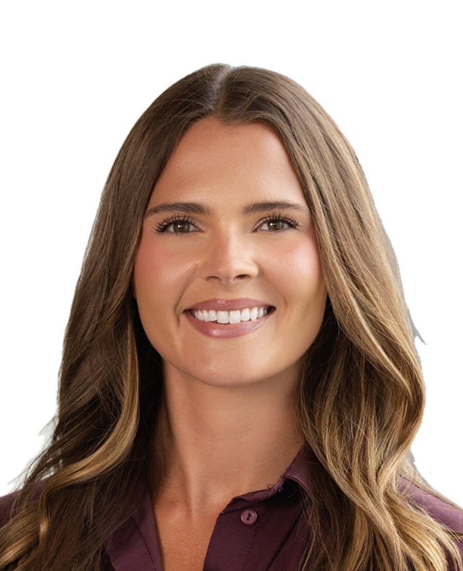 Headshot of Chloe Ginkel
